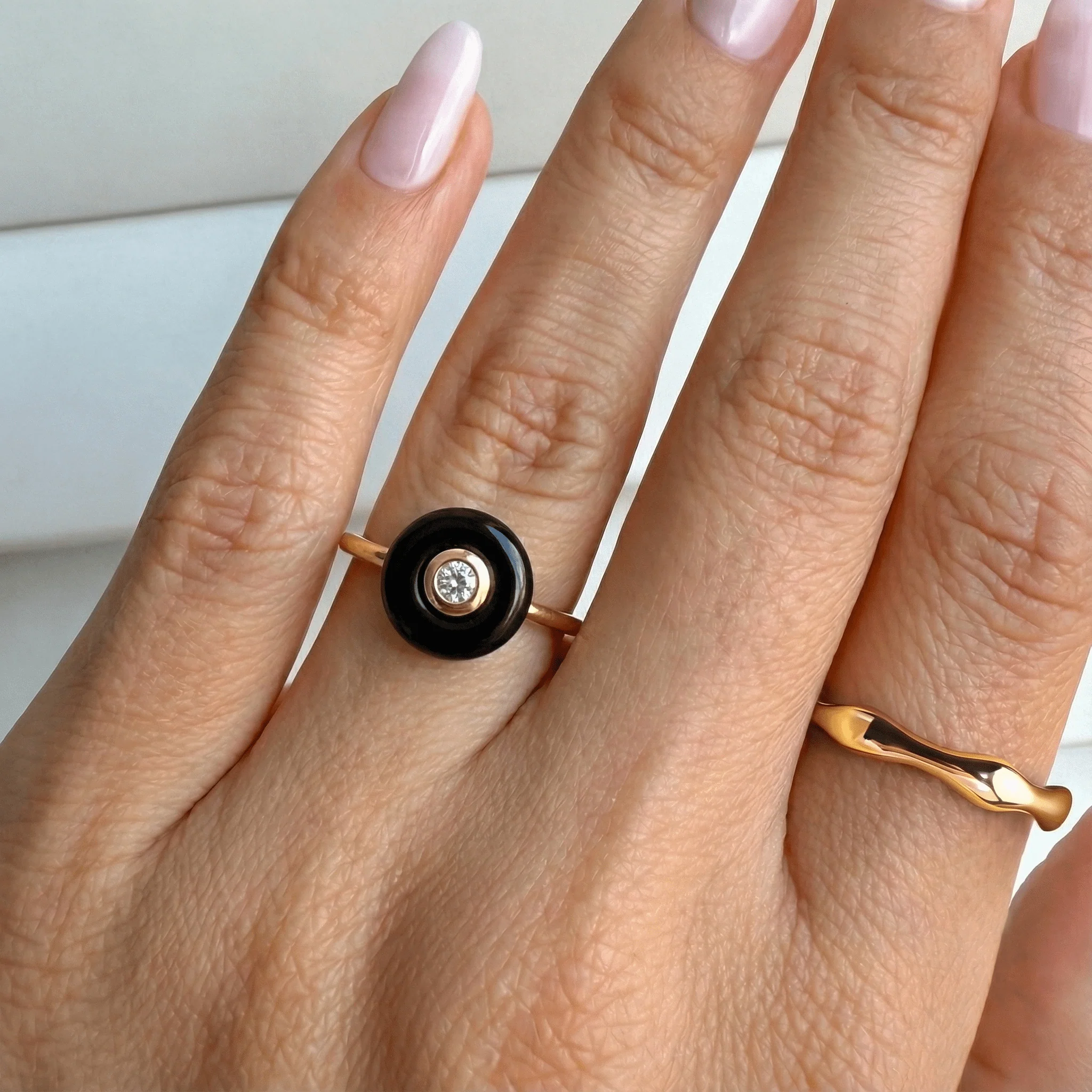 Black Obsidian Fidget Ring - Ora - Image 11