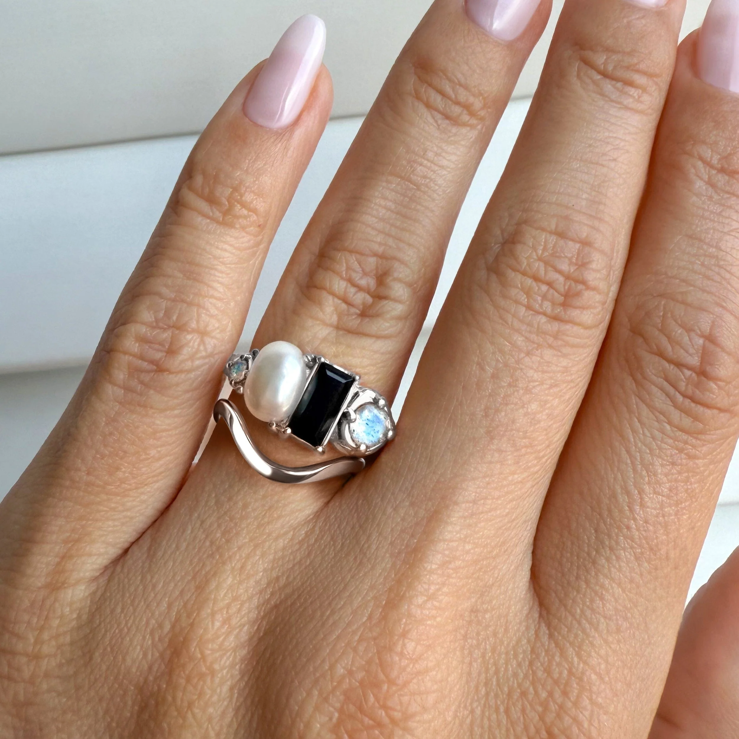 Black Obsidian Treasure Ring & Waves Band - Image 2