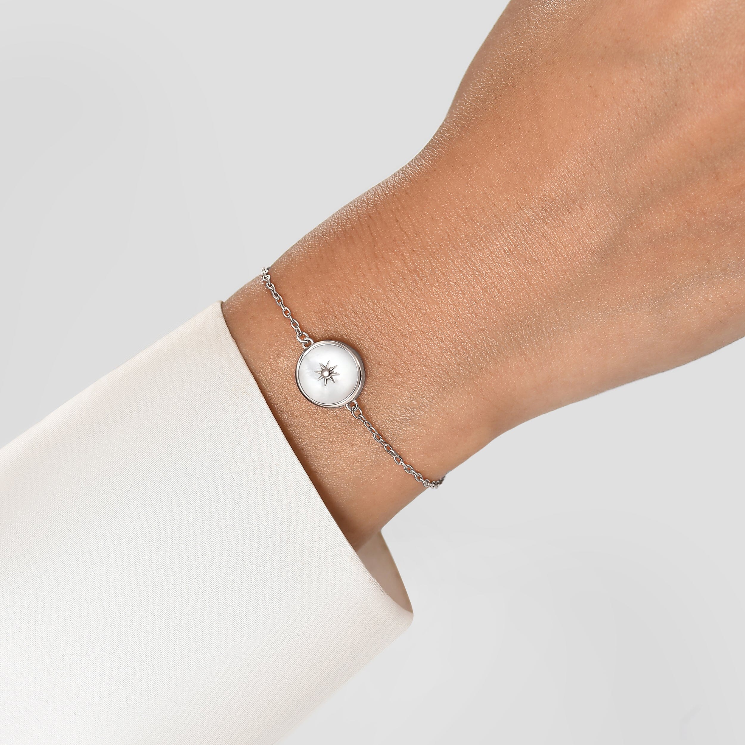 Black Onyx Pearl Bracelet - Night & Day - Image 3