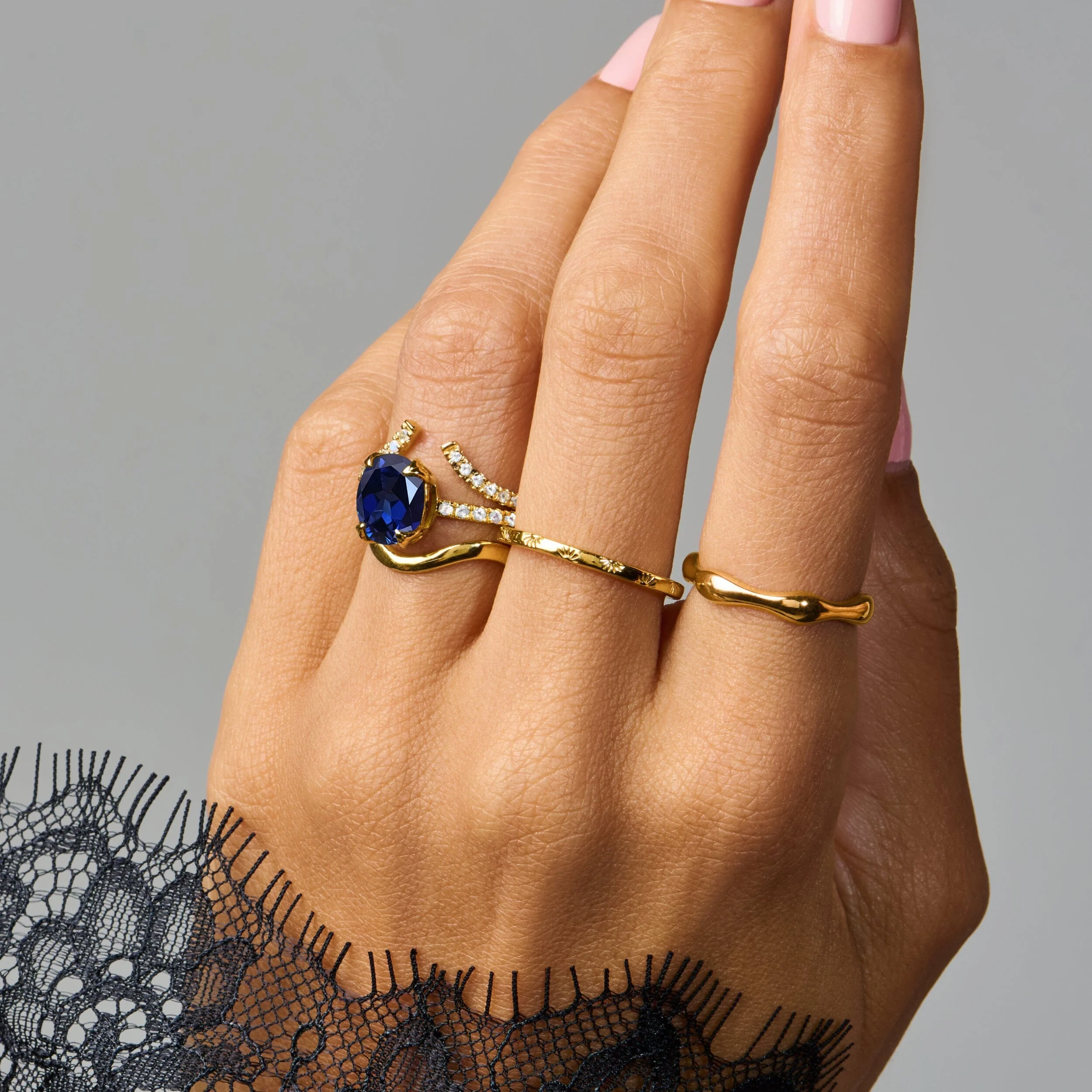 Blue Sapphire Ring - Harlow - Image 16