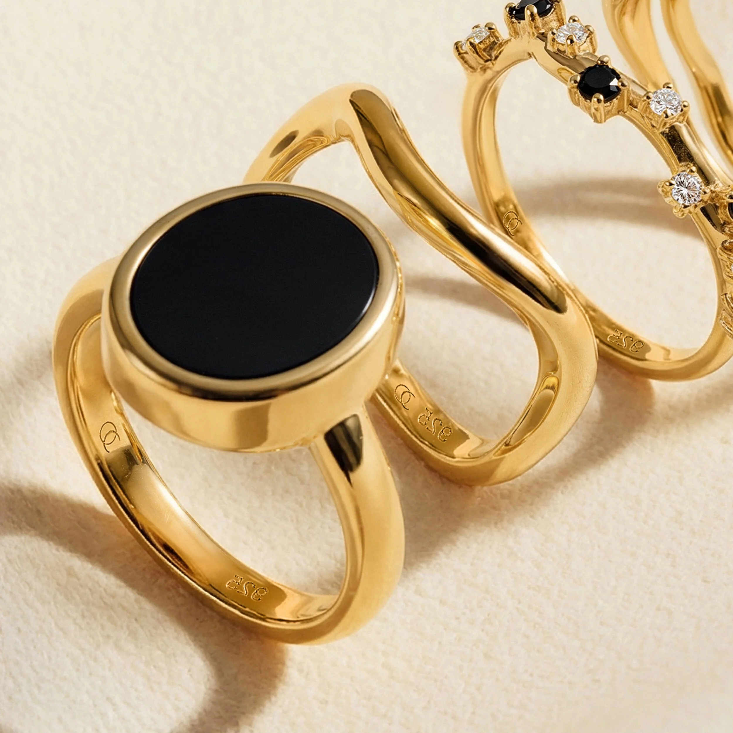 Crystal Ring - Enfolded Black Onyx - Image 22