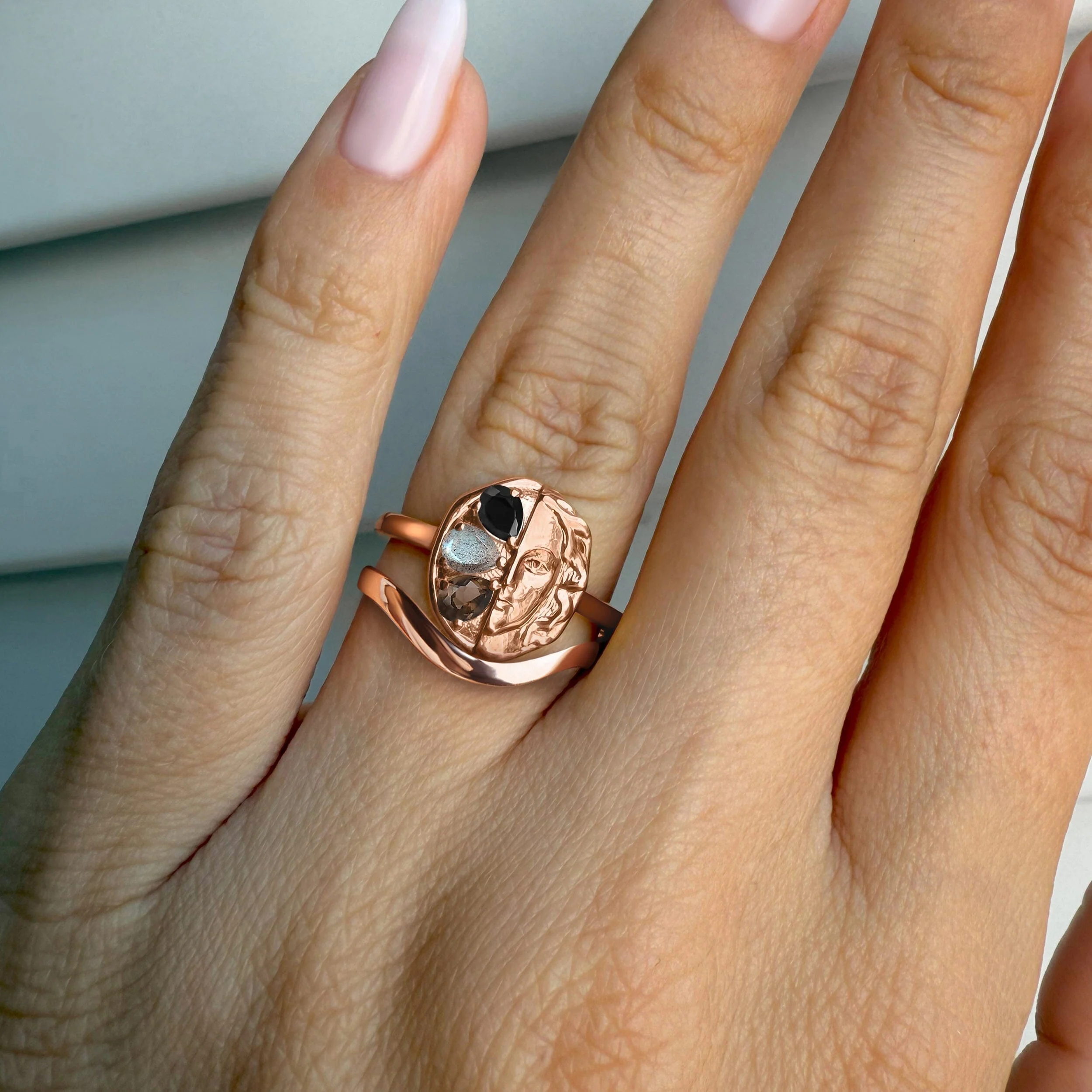 Dark Gradient Ring - Goddess & Waves Band - Image 4