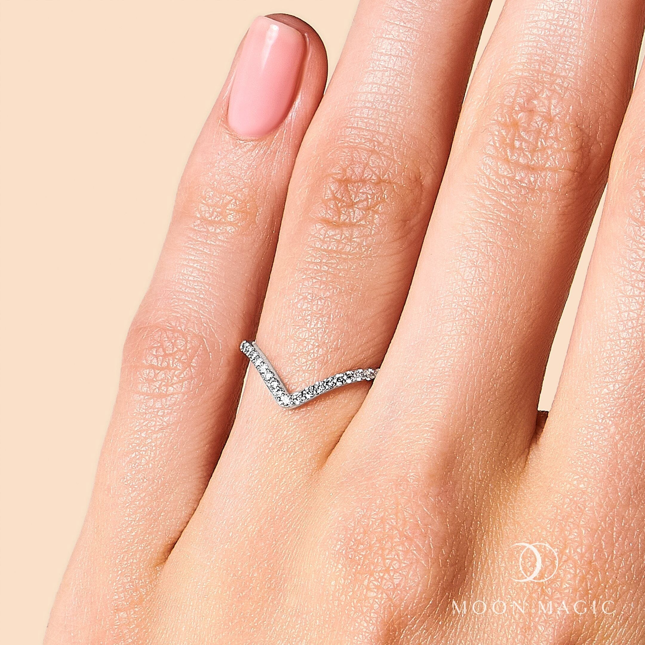 Lab Diamond Ring - Bonding Arc - Image 4