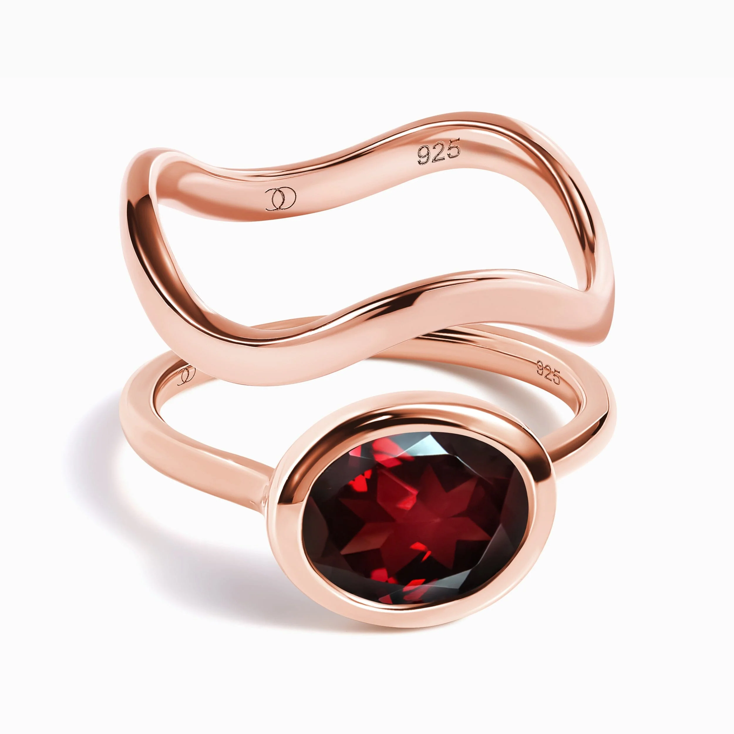Garnet Skin Touch Ring & Waves Band