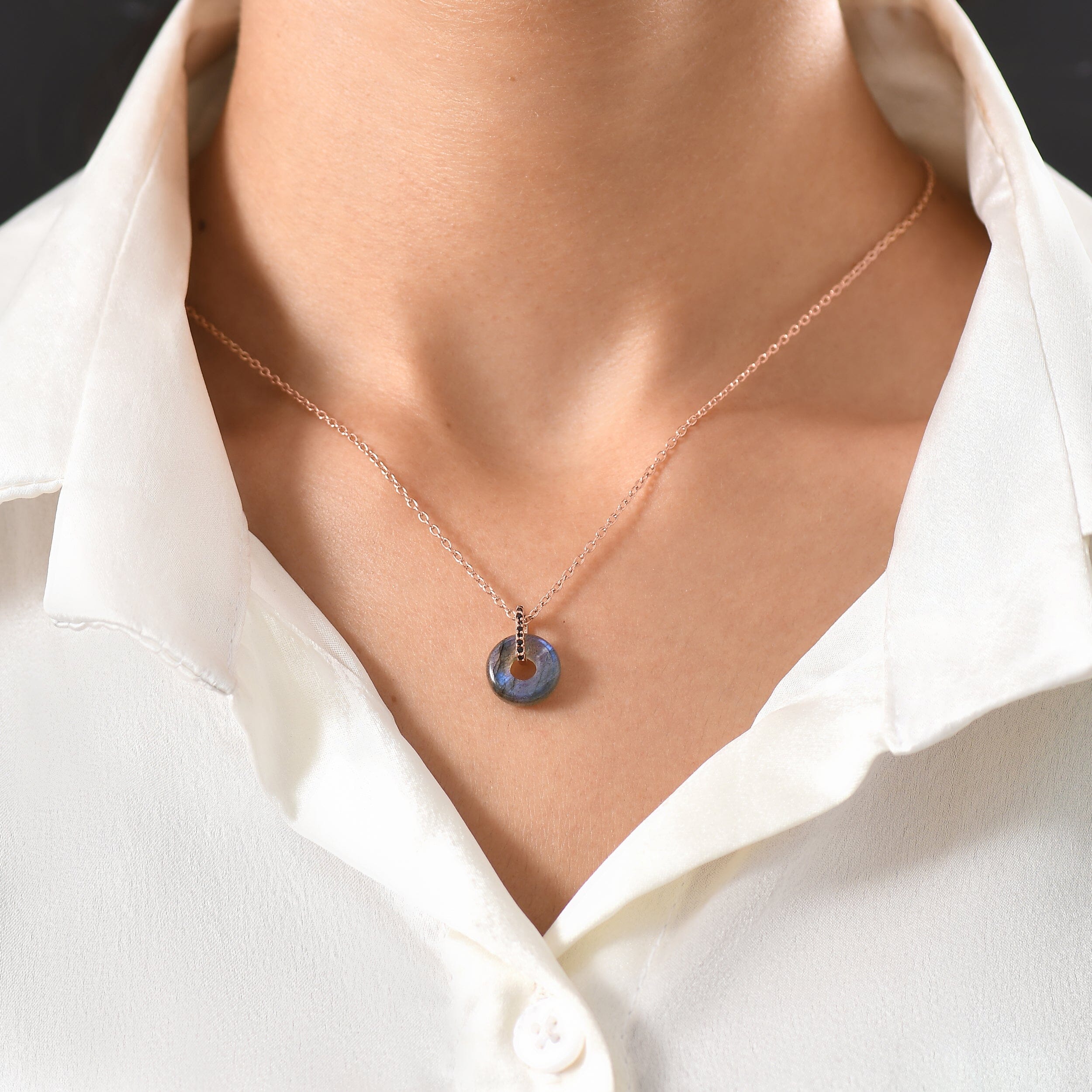 Labradorite Black Spinel Necklace - Liora - Image 4