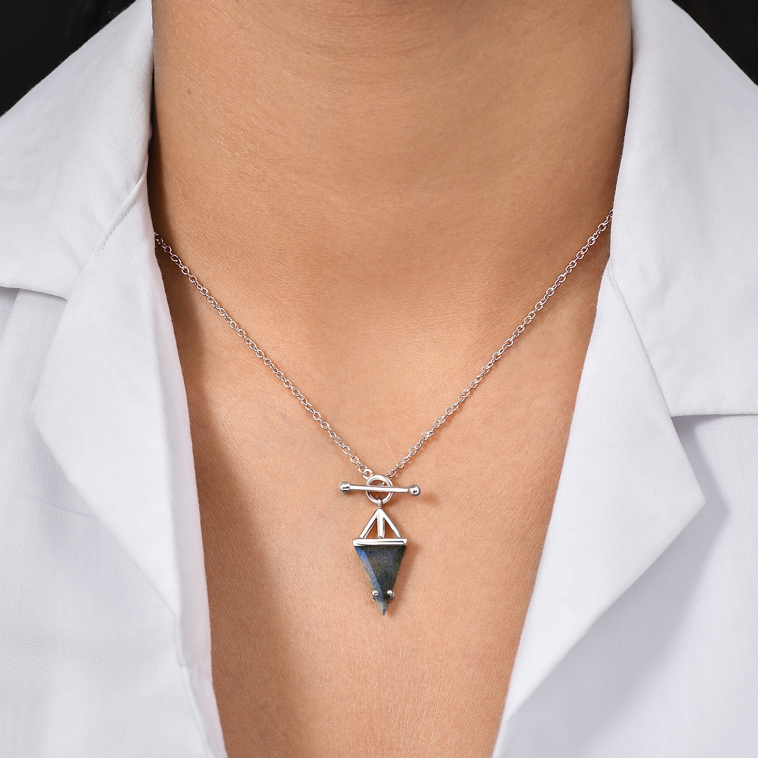 Labradorite Necklace - Heroine T-Lock - Image 2