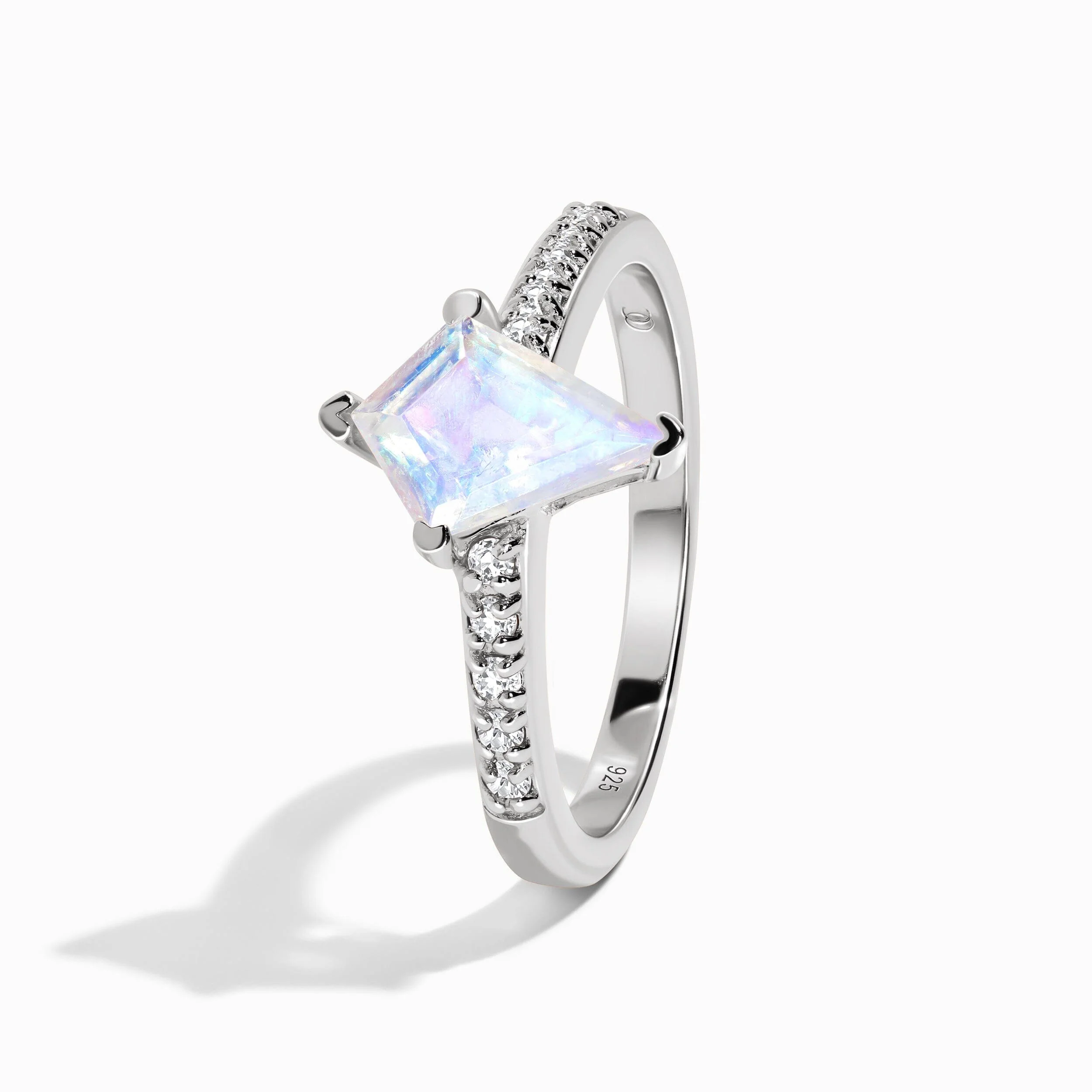 Moonstone Ring - Aimée - Image 11