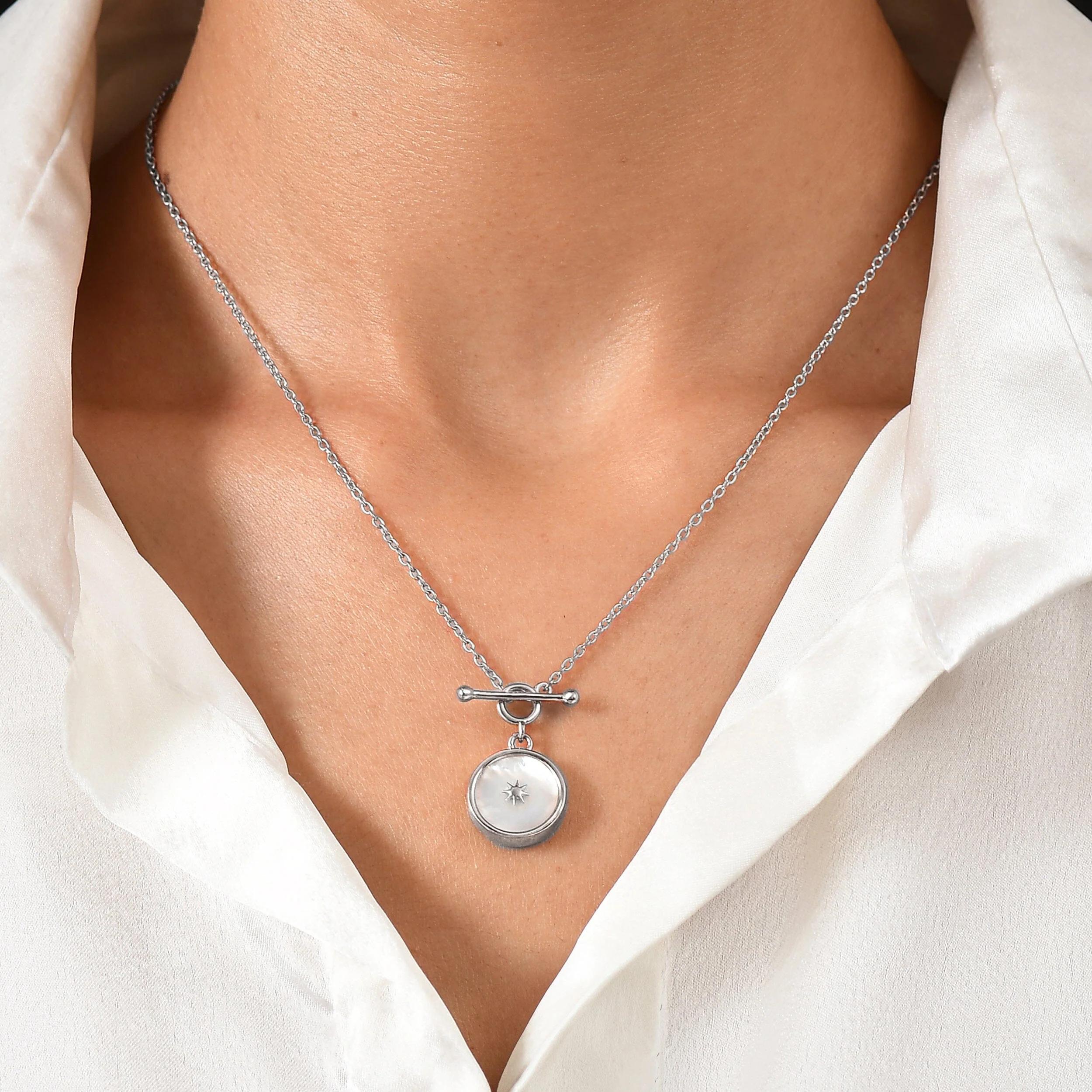 Mother Of Pearl T-Lock Necklace - Sol - Image 3