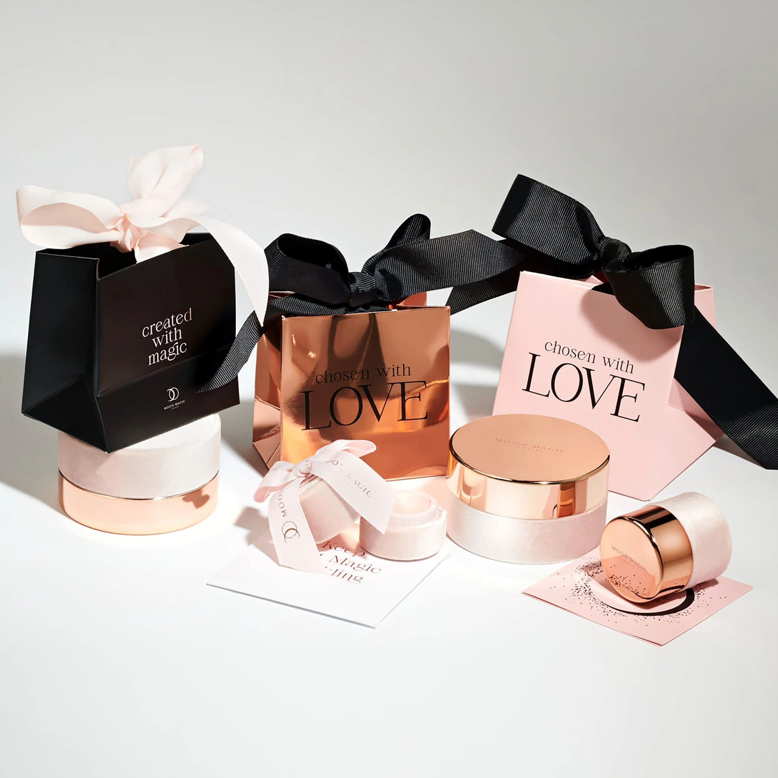 Pink Gift Bag & Black Gift Card Set - Large - Image 8