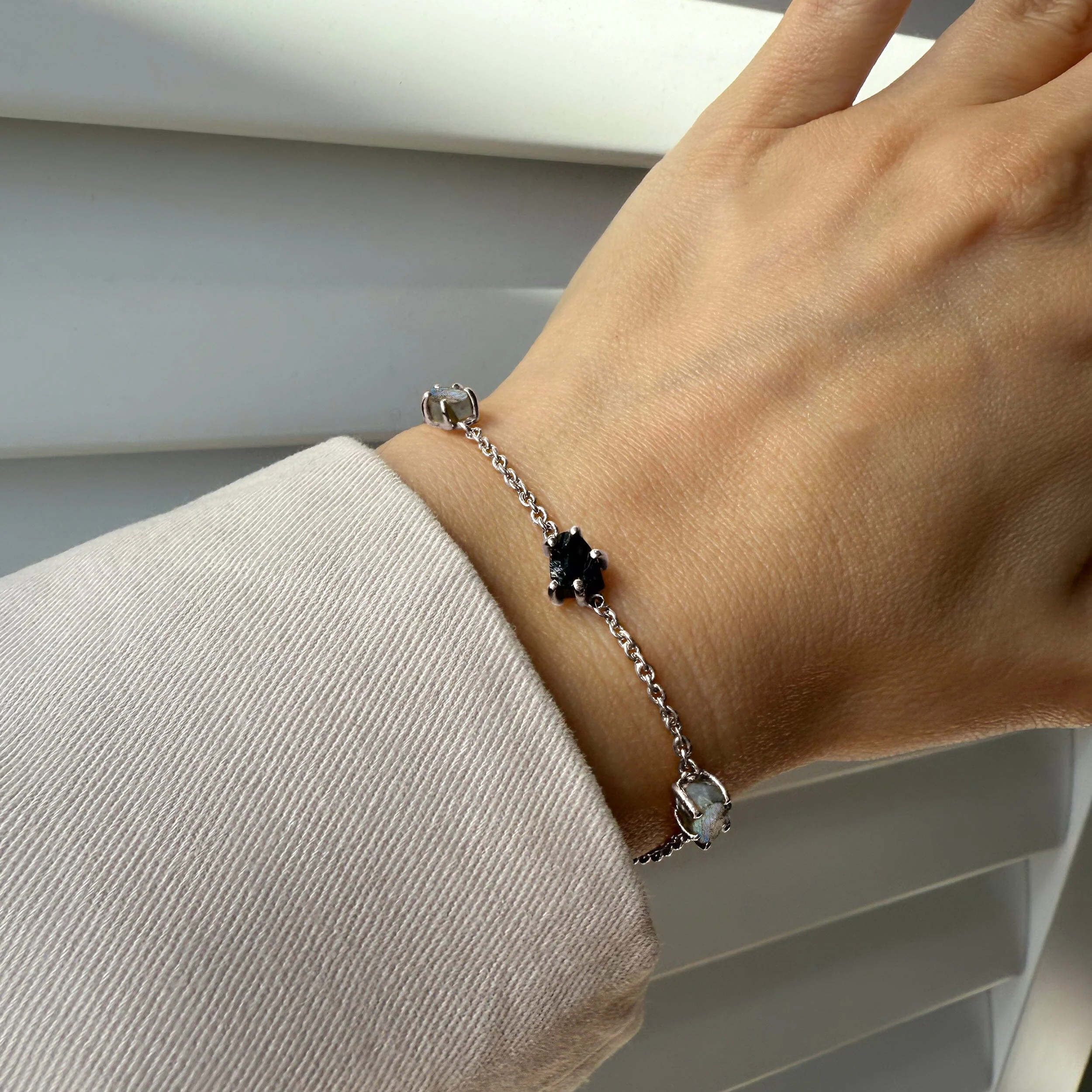 Raw Crystal Bracelet - Enchanted Labradorite & Black Obsidian - Image 2