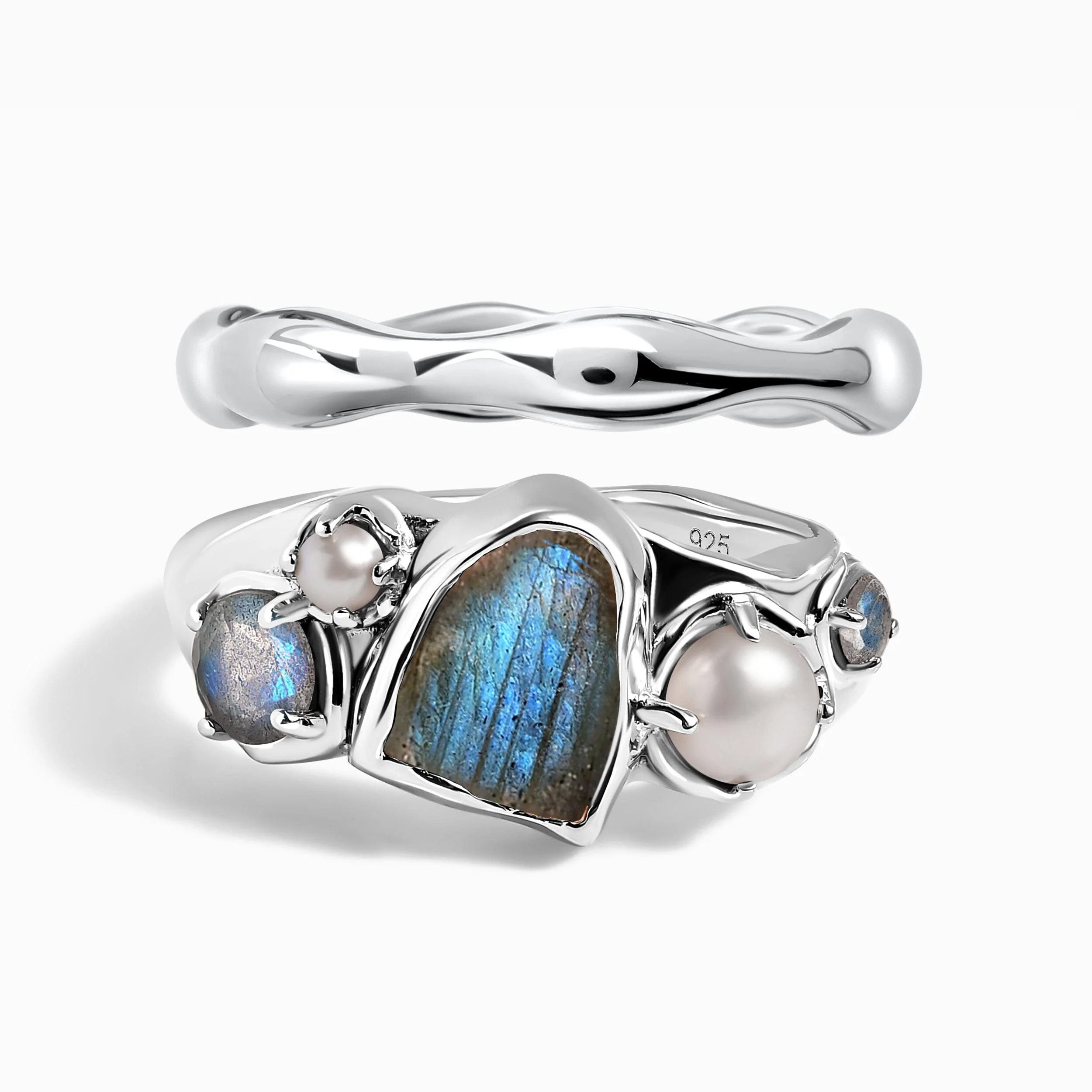 Twilight Heirloom Ring & Magma Band