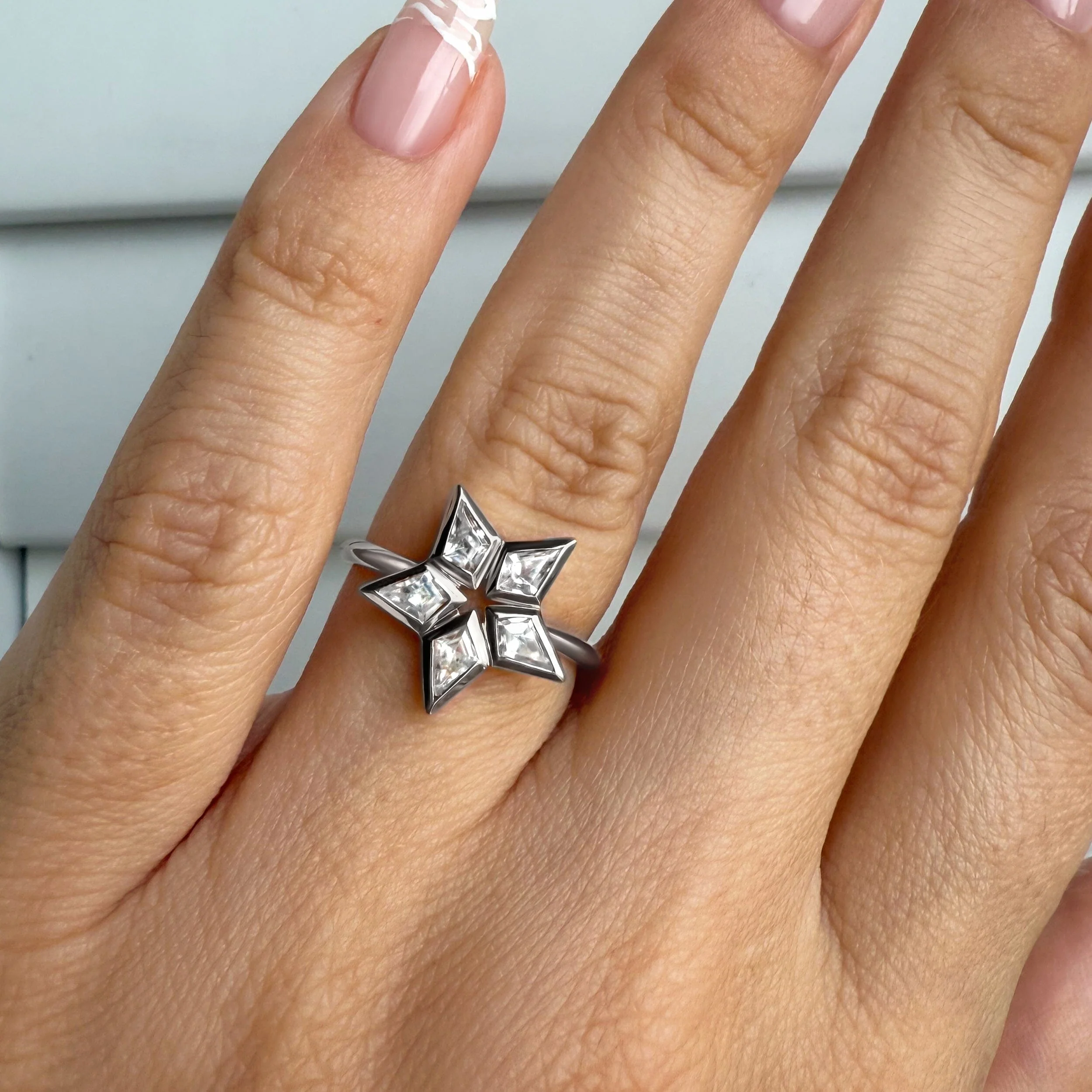 White Zircon Ring - Nova Star - Image 2