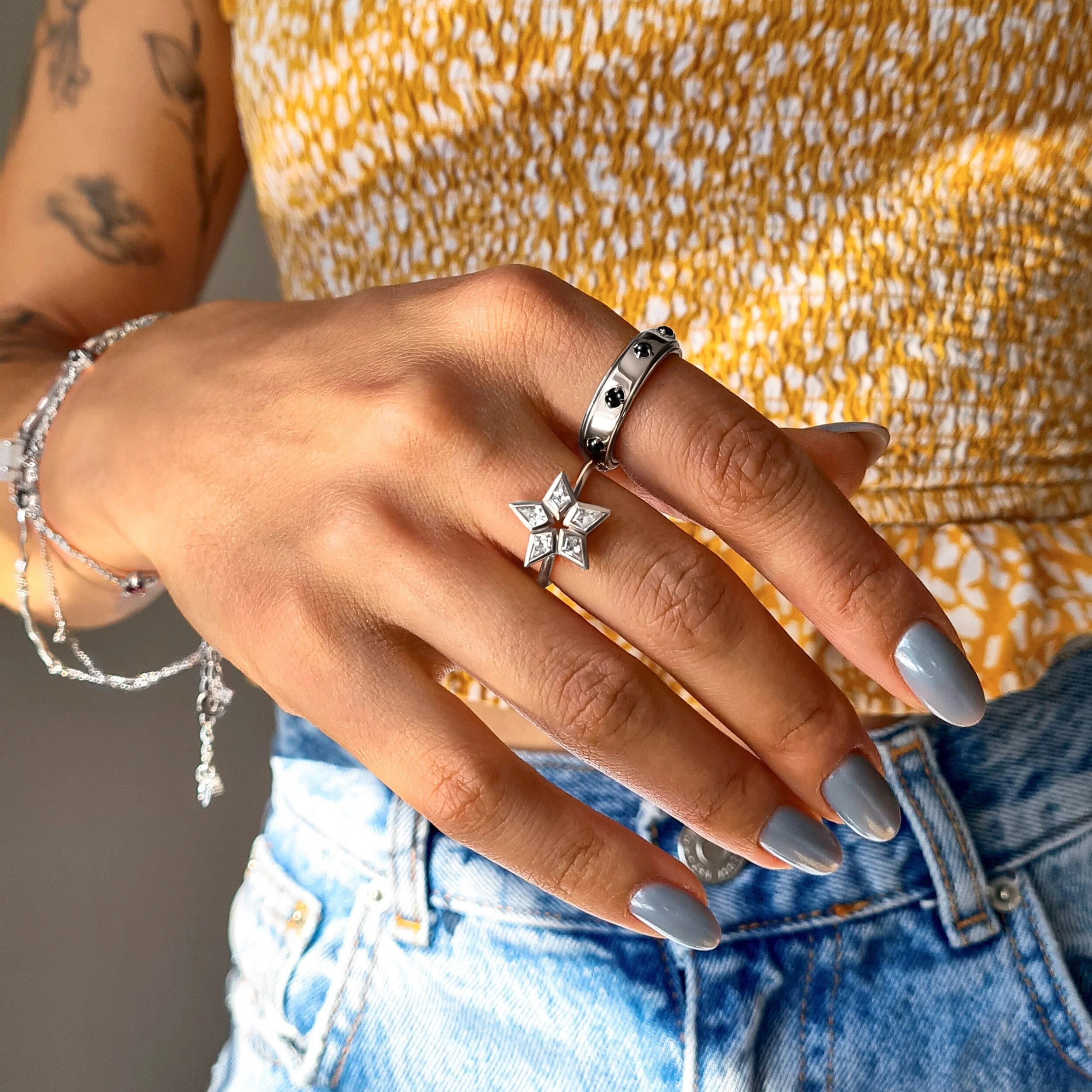 White Zircon Ring - Nova Star - Image 8
